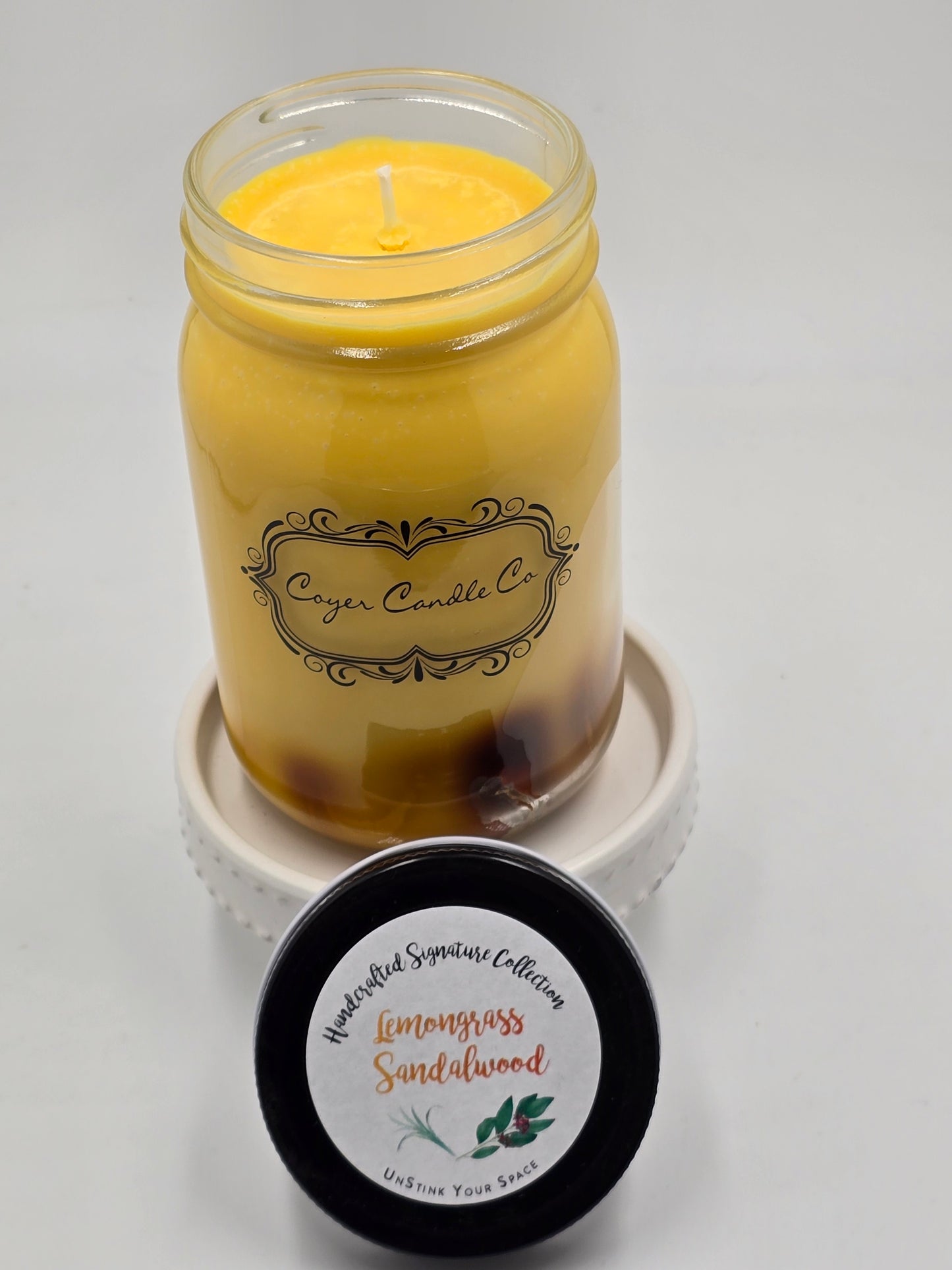 Coyer Candle: Lemongrass Sandlewood